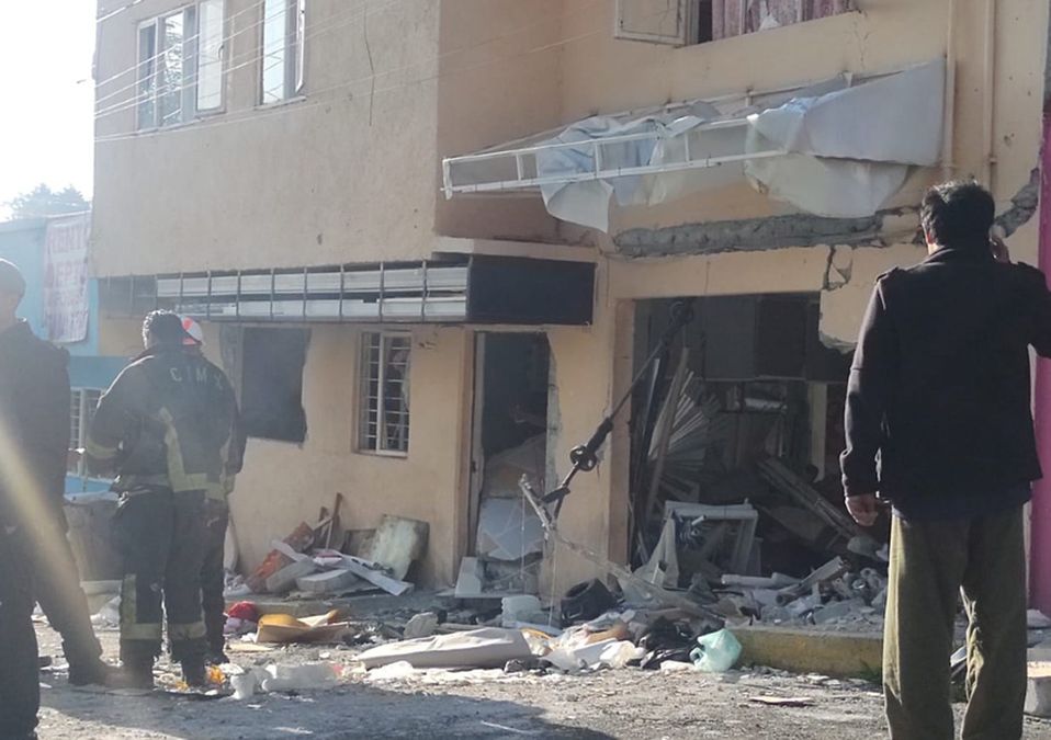 Explota casa en Álvaro Obregón / Carlos Tejeda