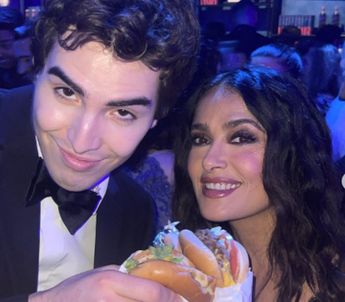 Olmo Cuarón y Salma Hayek