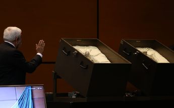 Jaime Maussan presenta restos “no humanos” en Cámara de Diputados / Octavio Hoyos.