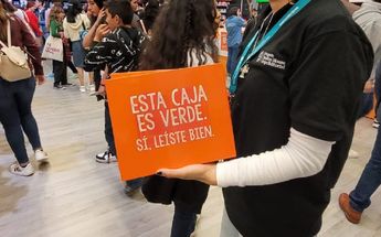 Caja de Penguin Random House / Mayra Galán