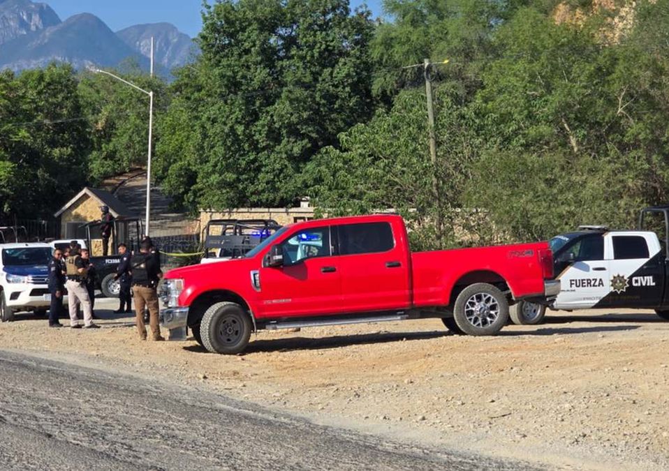 El hallazgo del cuerpo en Montemorelos, Nuevo León provocó una fuerte movilización de autoridades. | Martha Zamora