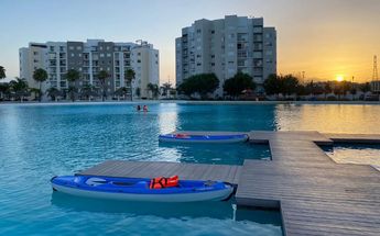 No hay un costo en específico para entrar a la playa en Nuevo León. | Especial