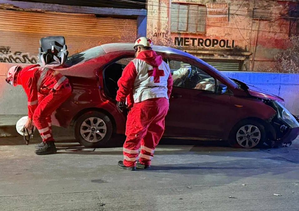 Elementos de la Policía de Monterrey resguardaron la zona. | Fernanda Pérez