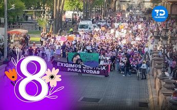 Grupo de contingentes comienza a acomodarse sobre la avenida Zaragoza para iniciar con la marcha | Leyda Estrada