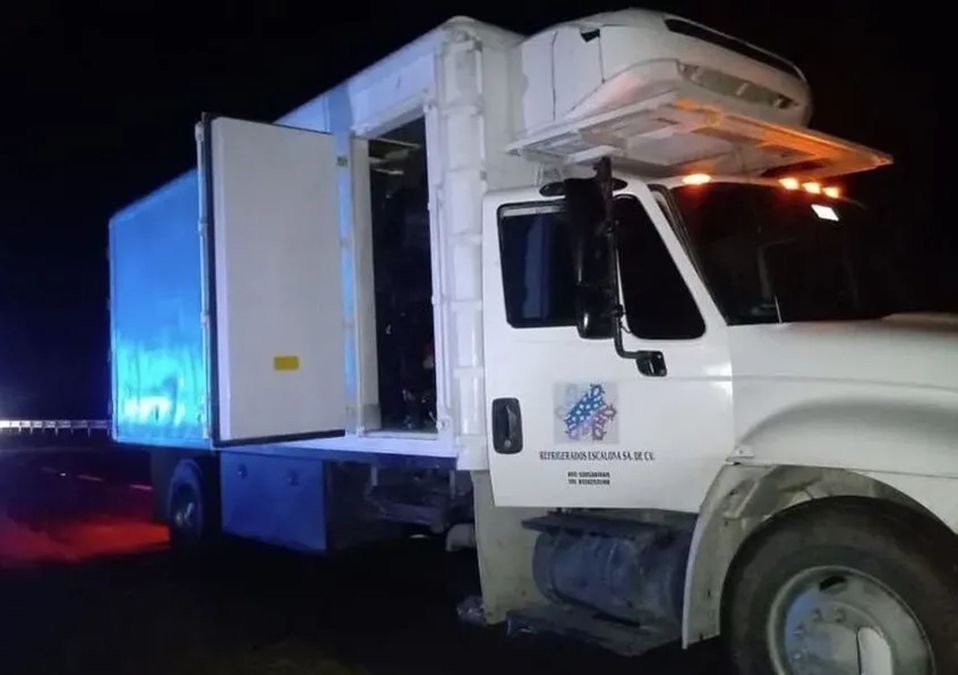 Rescatan a 62 migrantes y detienen a tres en la Autopista Monterrey-Reynosa