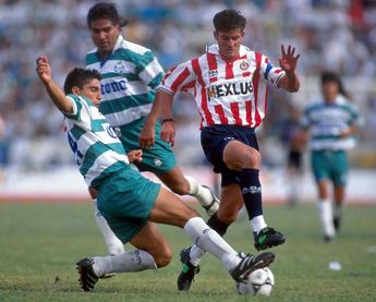 Remontada de Chivas a Santos en 1995. | Foto: Mexsport
