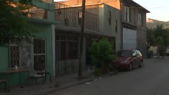 Viven un infierno: Vecinos de Torreón cumplen días sin luz ni agua bajo calor extremo de hasta 35°C