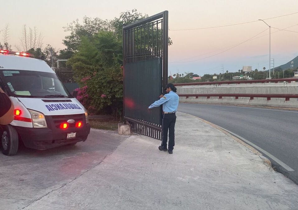 Niño se cae de tirolesa en parque de Monterrey / Miranda Arias