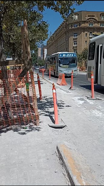 En la calle Ocampo la principal queja es que quitaron una parada oficial del transporte público. | José Luis Marroquín