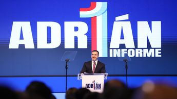 Adrián de la Garza | Luis Guerra