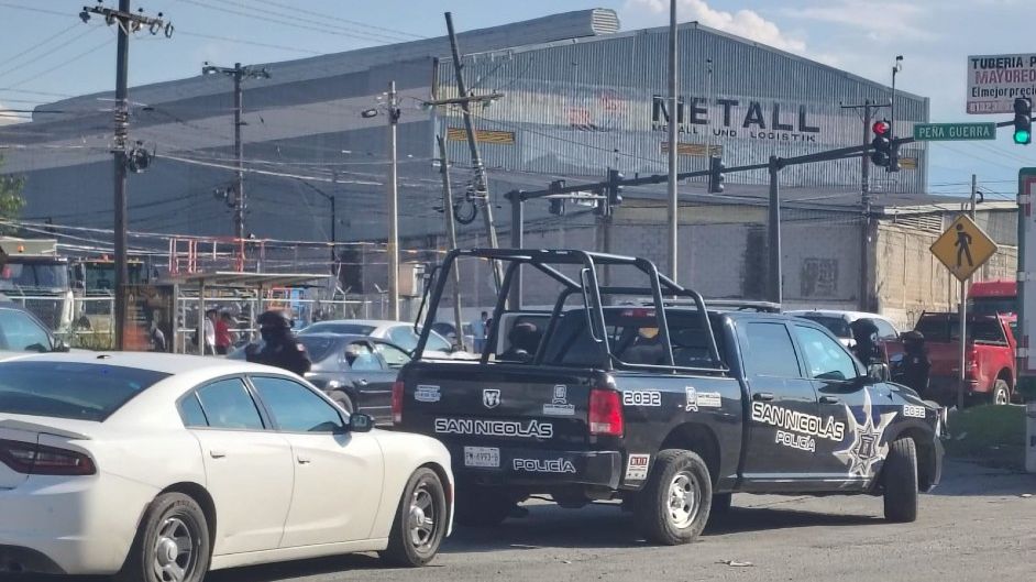 El auto habría sido robado sin violencia en el municipio de El Carmen | Israel Santacruz