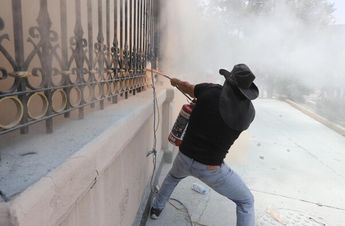 Maestros encapuchados quisieron irrumpir la reunión entre la Segob y la CNTE del miércoles 4 de junio / Jorge Carballo
