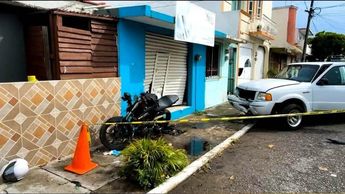 Irving arrolló al agresor que iba a bordo de una motocicleta para evitar que escapara | Especial