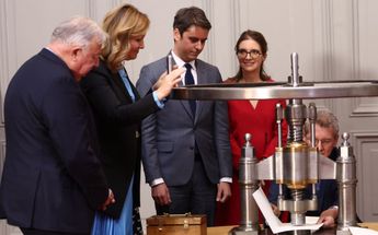 Ceremonia del "sello del Congreso" para anclar el derecho al aborto en la constitución del país.