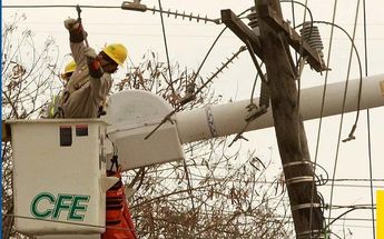 Aclara CFE falta de energía en diferentes partes de Nuevo León