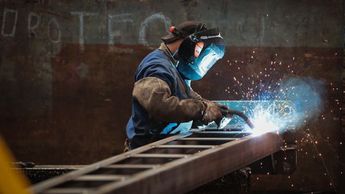 Las condiciones labores en Nuevo León son importantes para competir en el mercado estadounidense. | Archivo