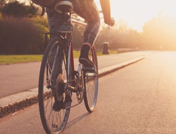 La bicicleta un medio de transporte divertido, personal y sano con más de 200 años de historia.