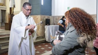 La bendición de mascotas por la fiesta de San Antonio Abad está reconocida por el Vaticano | Es Imagen