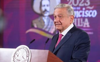 AMLO pide a mujeres manifestarse sin violencia por el 8M. | Presidencia