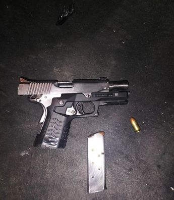 Arma hallada a los implicados tras el arresto. | Cortesía