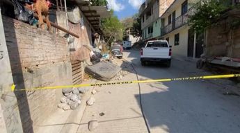 Al ingresar a la vivienda, el equipo policiaco halló el cuerpo de Alexis con múltiples huellas de violencia / Especial
