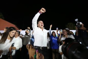 Manolo Jiménez de la 'Alianza Ciudadana por la Seguridad' festejó su triunfo.