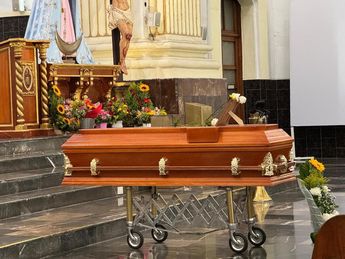 Misa de cuerpo presente en honor a Blanca Estela Carrera, joven ejecutada en Tlaxcala / Especial
