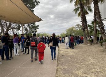 Estudiantes de la Preparatoria Militarizada en Escobedo habrían sido citados y desairados. | Frida Rodríguez
