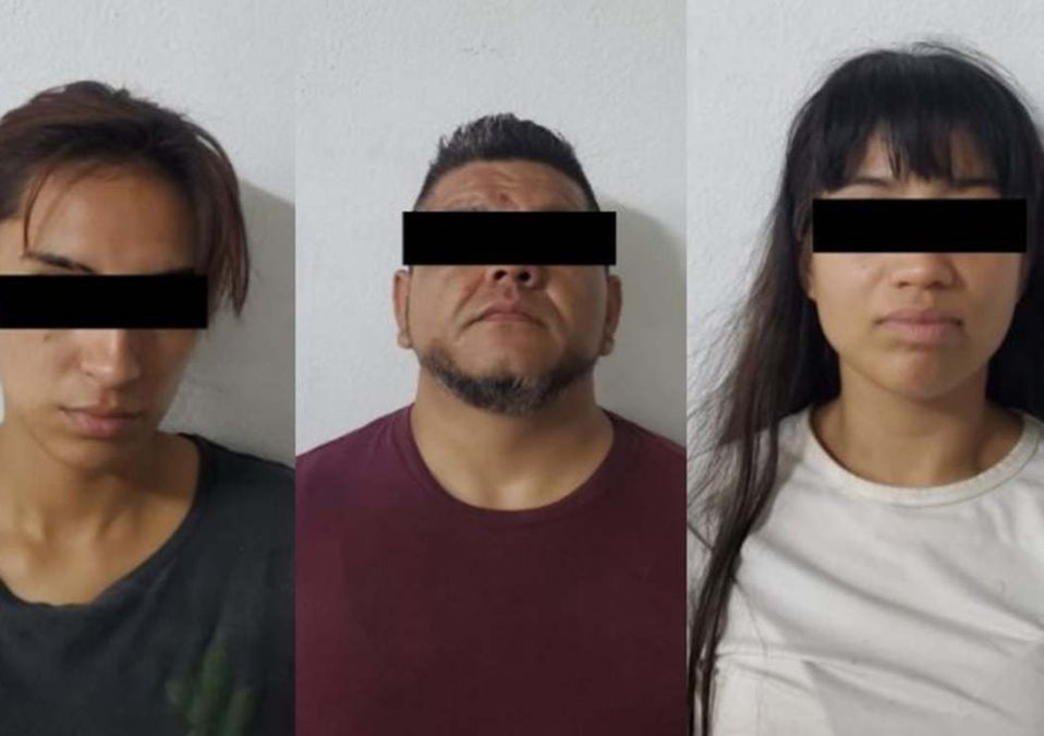 Elementos de la Policía de Santa Catarina fueron quienes realizaron las detenciones de dos mujeres y un hombre. | Cortesía