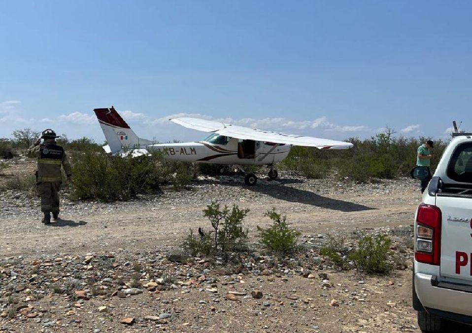 El aterrizaje forzoso de una avioneta movilizó a los cuerpos de auxilio | Especial