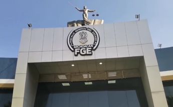 Detienen a carpintero de la Fiscalía estatal acusado de agredir a su hija| Elizabeth Guzmán