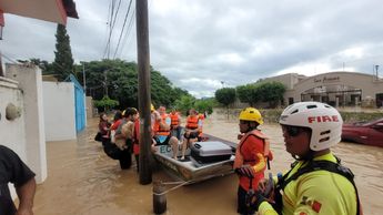Familias afectadas por las lluvias intensas en Puerto Vallarta. Crédito: Gobierno de Jalisco