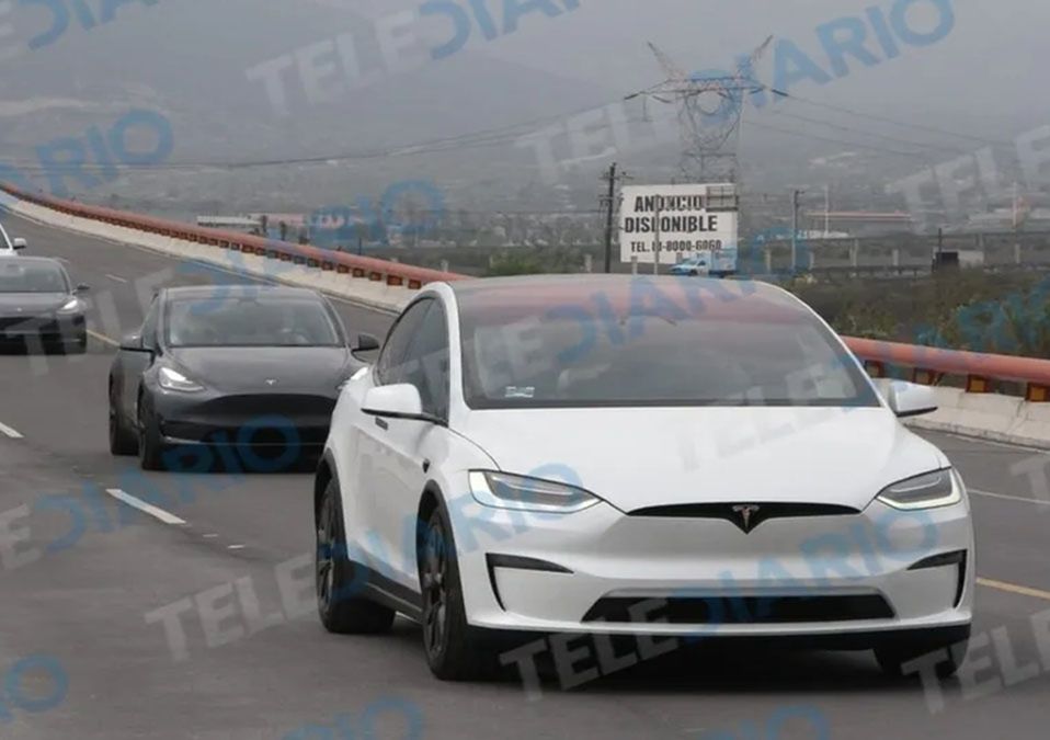 Samuel García y directivos de Tesla llegan a conocer predios de Gigafactory en NL
