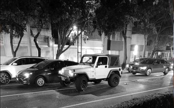 Vehículo Jeep en el que viajaba la victima / Jorge Becerril