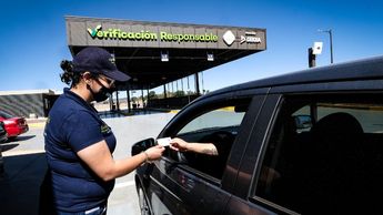 En anteriores gobiernos existieron operativos para evitar que circularan vehículos sin verificación | Gobierno de Jalisco