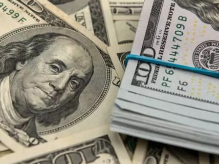 El peso mexicano inició depreciado la semana del 19 de enero de 2026 | Freepik