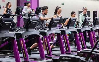 Adolescentes podrán ejercitarse gratis en Planet Fitness | Especial