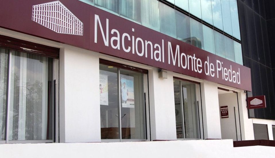 Nacional Monte de Piedad / Especial
