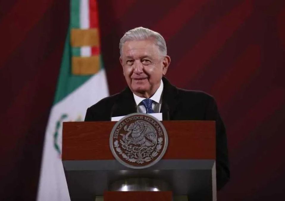 Deuda ha aumentado menos que con Calderón y Peña, afirma AMLO
