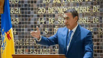 Salvador Zamora y legisladores durante la glosa del Primer Informe de la Secretaría General del Gobierno de Jalisco | Foto:Facebook - Salvador Zamora