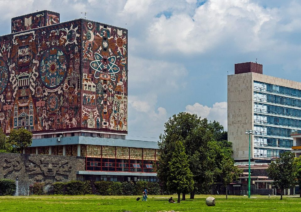 UNAM suspende inscripciones 2026. / Wikipedia