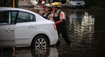 Se espera que con estas limpiezas, las inundaciones en la ciudad sean menores en el temporal de lluvias | Gobierno de Guadalajara
