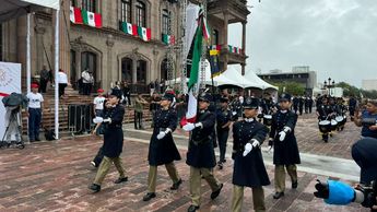 Desfile 16 de septiembre Monterrey | Víctor González Garza