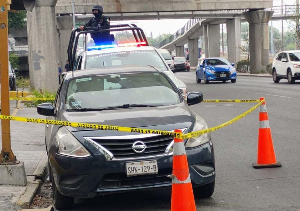 El vehículo abandonado en Monterrey fue robado el 16 de abril en Escobedo, según el reporte de las autoridades. | Sandra González