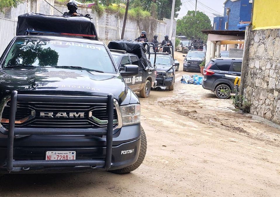 Policías Santiago, Nuevo León