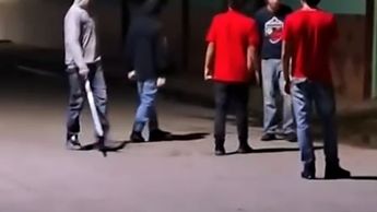 Durango: Menores son captados armados con machetes