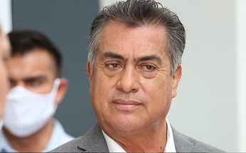 Jaime Rodríguez sale de hospital para cumplir arresto domiciliario