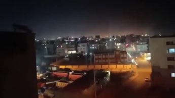 Estados Unidos ataca Irán: imágenes de una explosión en Chabahar