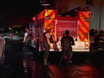 El siniestro se presentó en el segundo piso del hotel. | Telediario Especial