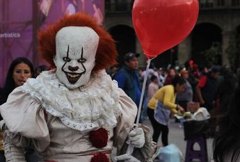 Payaso Eso en Zócalo CdMx/ Rafael García
